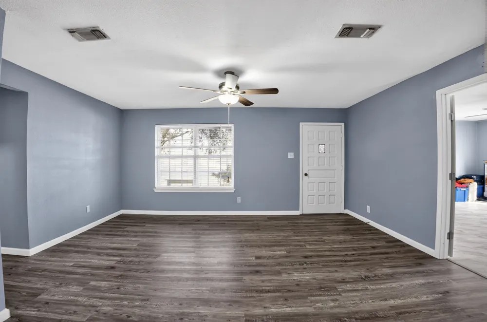 1304 E Franklin Street Hillsboro, TX 76645