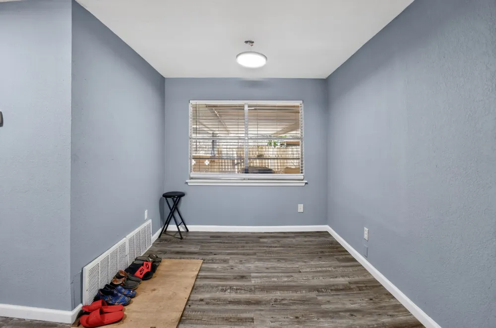 1304 E Franklin Street Hillsboro, TX 76645