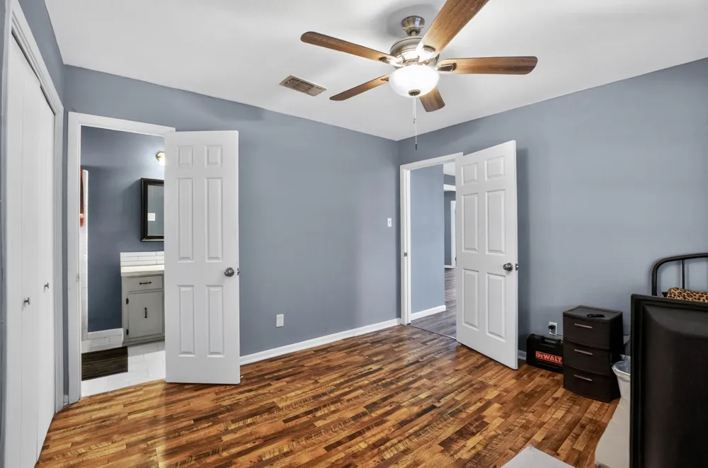 1304 E Franklin Street Hillsboro, TX 76645