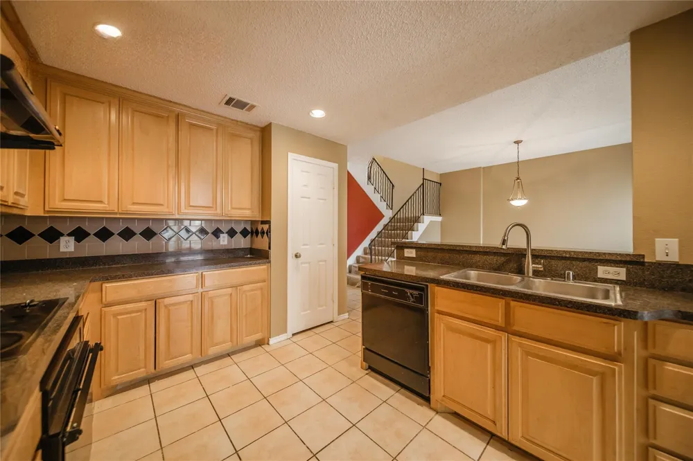 3325 Devonshire Drive Plano, TX 75075