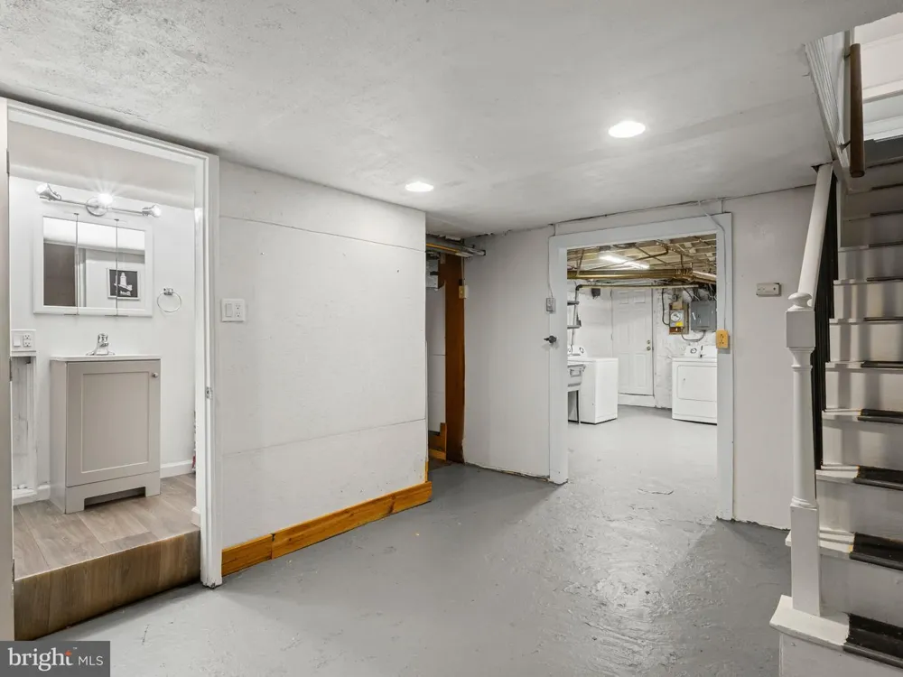 4405 KAVON AVENUE Baltimore, MD 21206