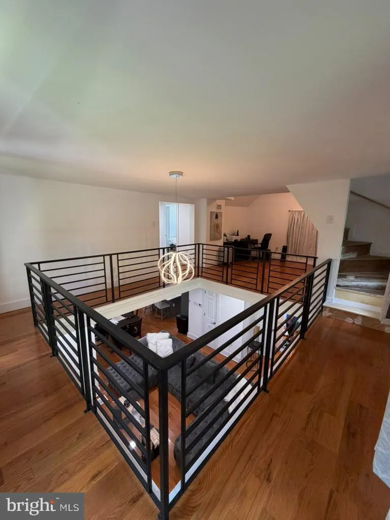 206 JARVIS ROAD Sicklerville, NJ 08081