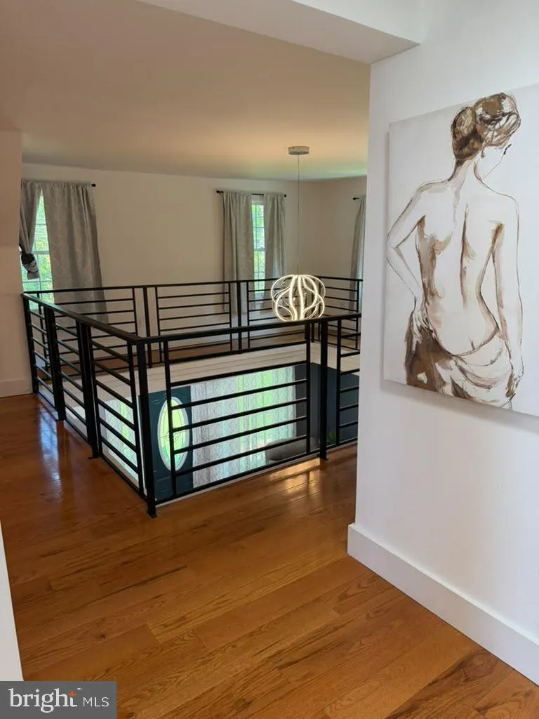 206 JARVIS ROAD Sicklerville, NJ 08081