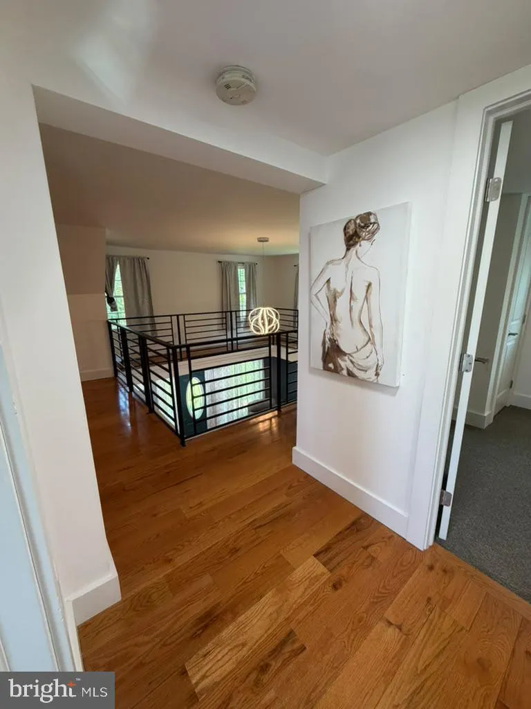 206 JARVIS ROAD Sicklerville, NJ 08081