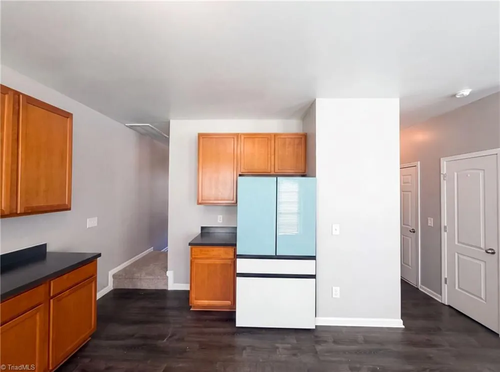 518 Macgregor Drive Burlington, NC 27217