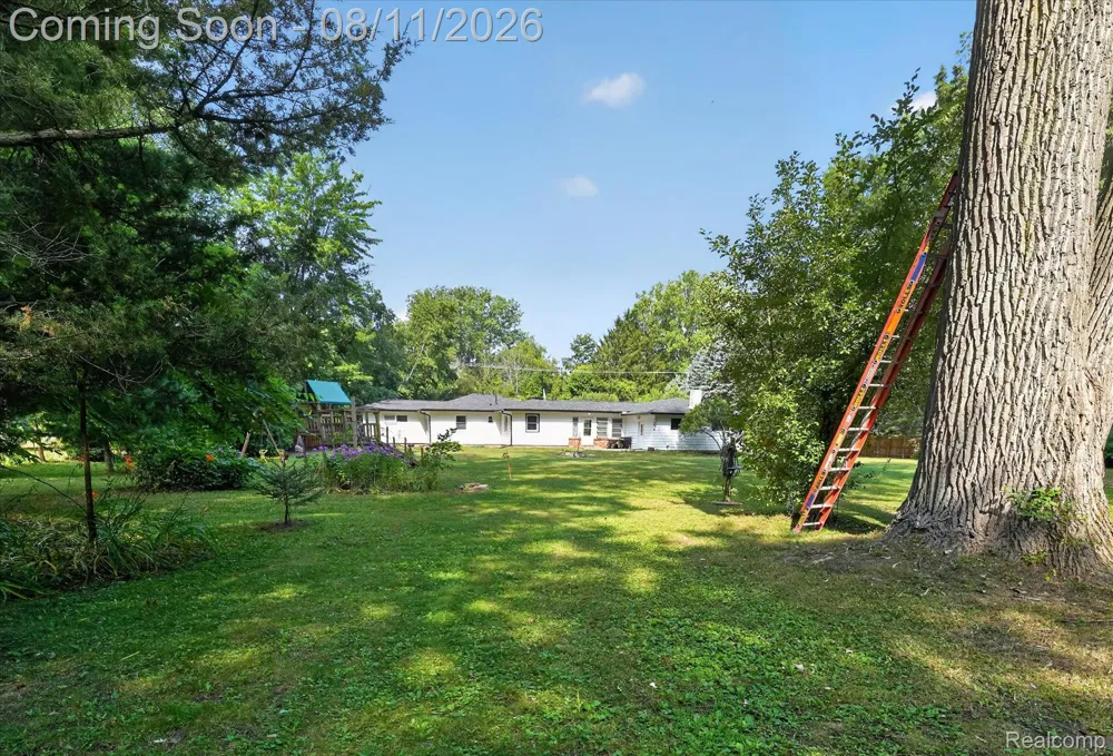 9457 Sheridan Road Taymouth Township, MI 48417