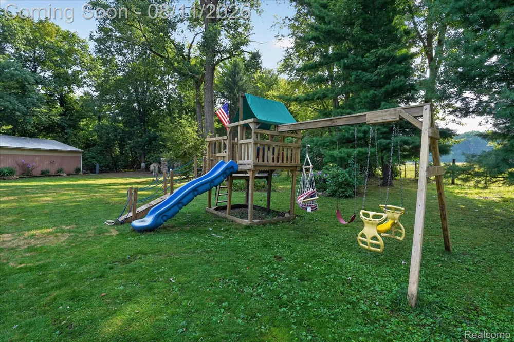 9457 Sheridan Road Taymouth Township, MI 48417
