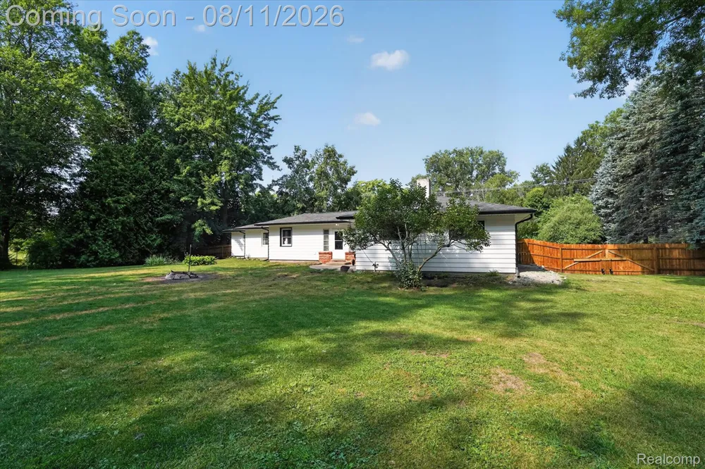 9457 Sheridan Road Taymouth Township, MI 48417