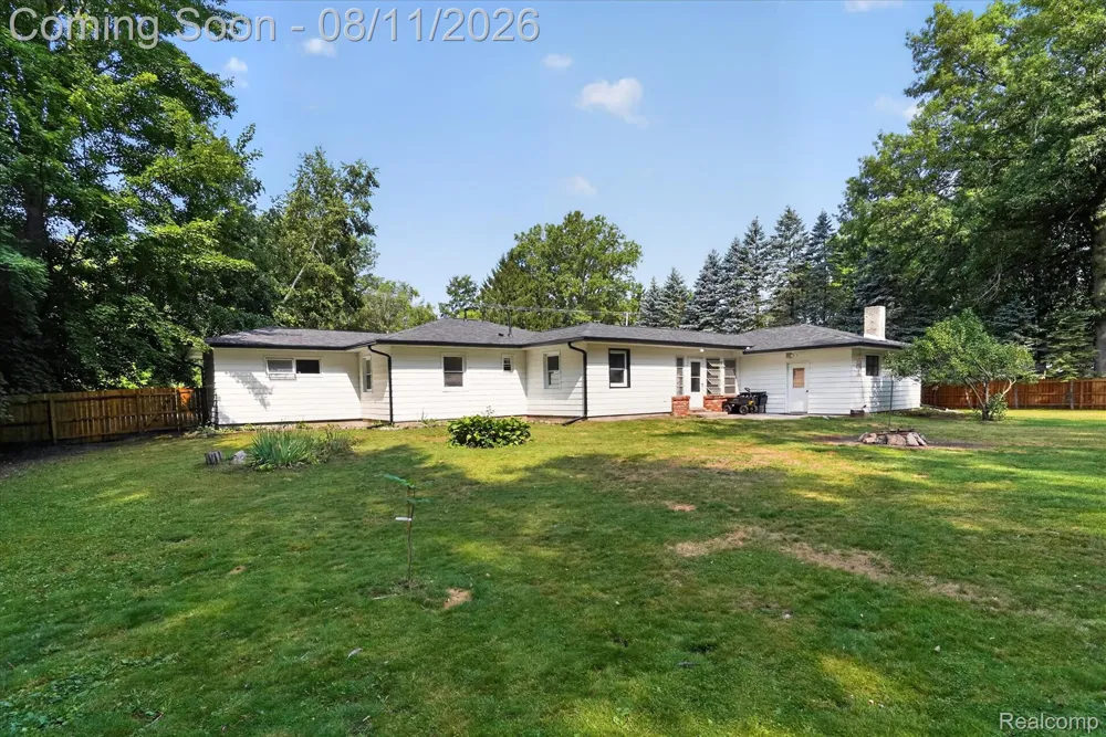 9457 Sheridan Road Taymouth Township, MI 48417