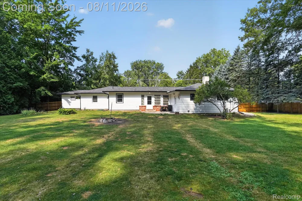 9457 Sheridan Road Taymouth Township, MI 48417