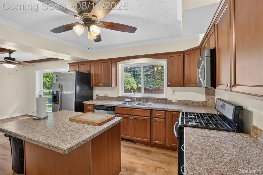9457 Sheridan Road Taymouth Township, MI 48417