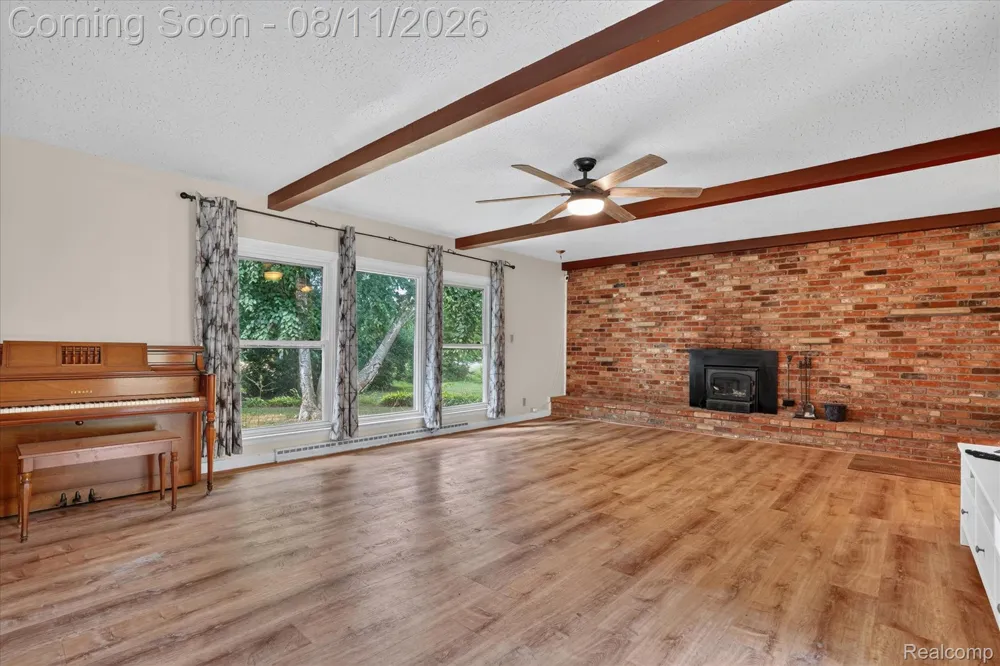 9457 Sheridan Road Taymouth Township, MI 48417