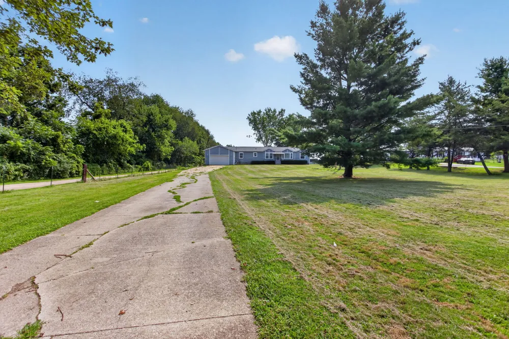 8991 Meridian Road Henrietta Township, MI 49272