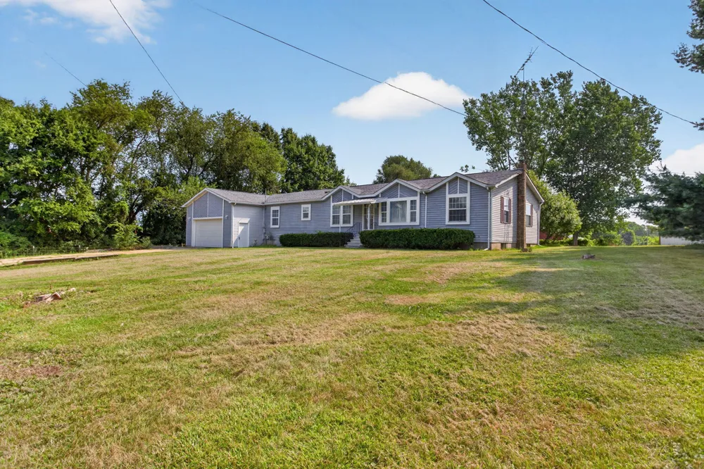 8991 Meridian Road Henrietta Township, MI 49272