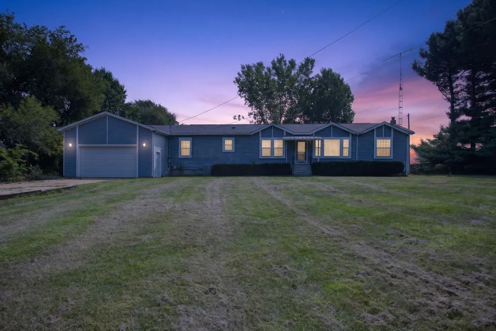 8991 Meridian Road Henrietta Township, MI 49272
