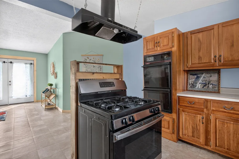 8991 Meridian Road Henrietta Township, MI 49272