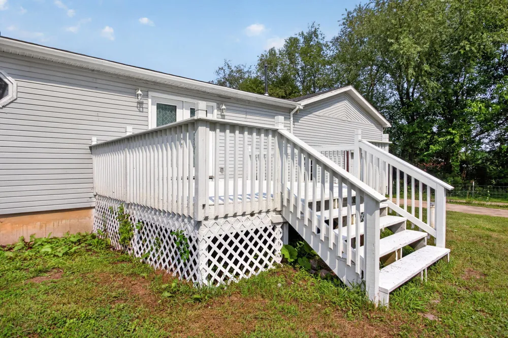 8991 Meridian Road Henrietta Township, MI 49272