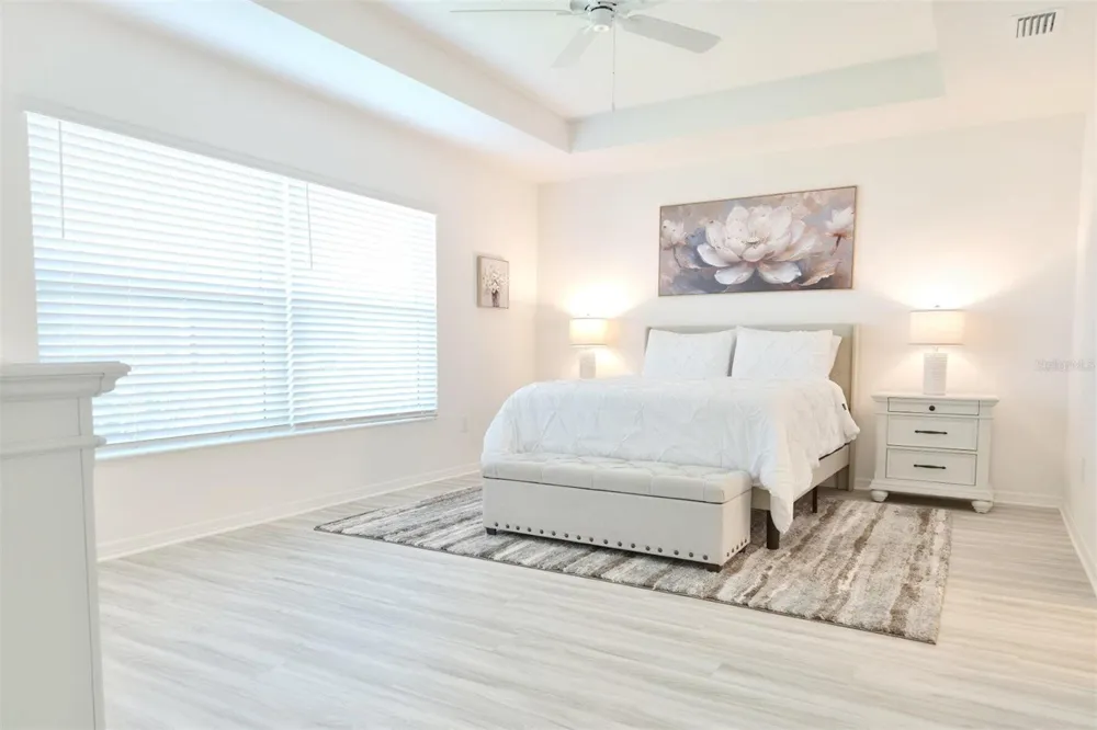 6244 HANNAN LOOP The Villages, FL 34762