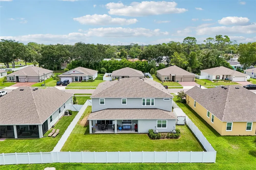 2236 ELEGANT MANOR CIRCLE Edgewater, FL 32141