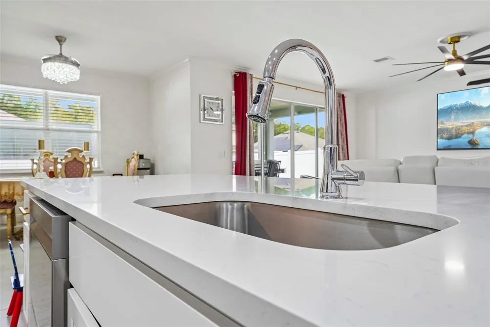 2236 ELEGANT MANOR CIRCLE Edgewater, FL 32141