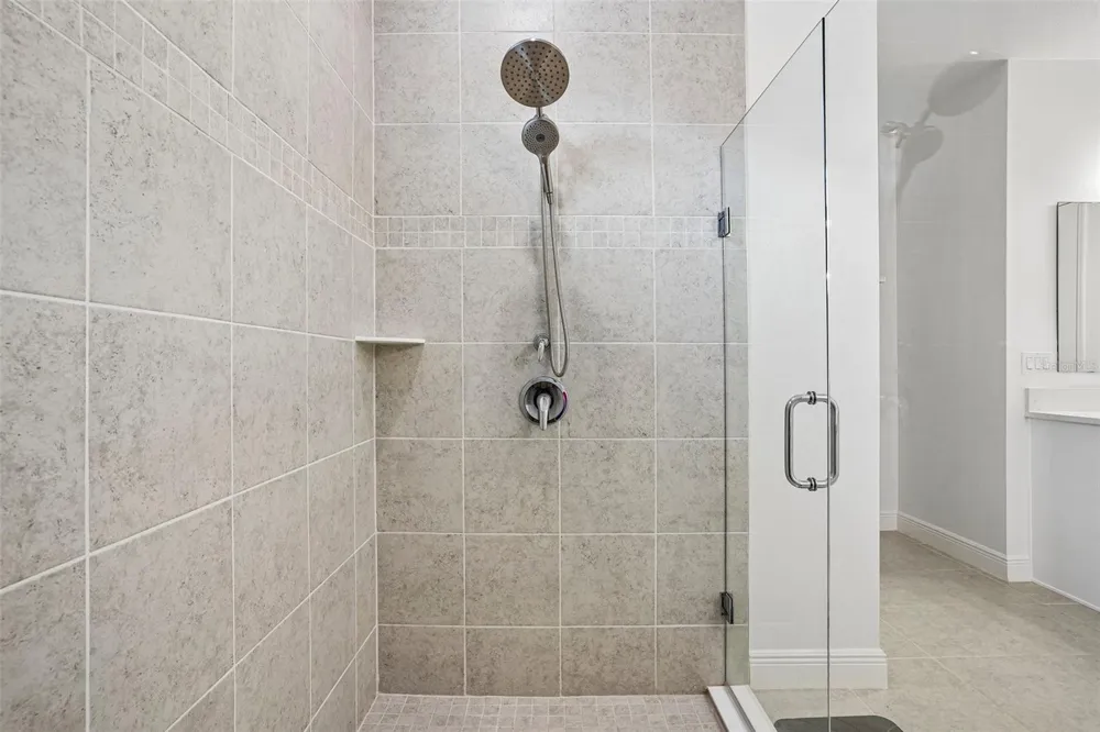 2236 ELEGANT MANOR CIRCLE Edgewater, FL 32141