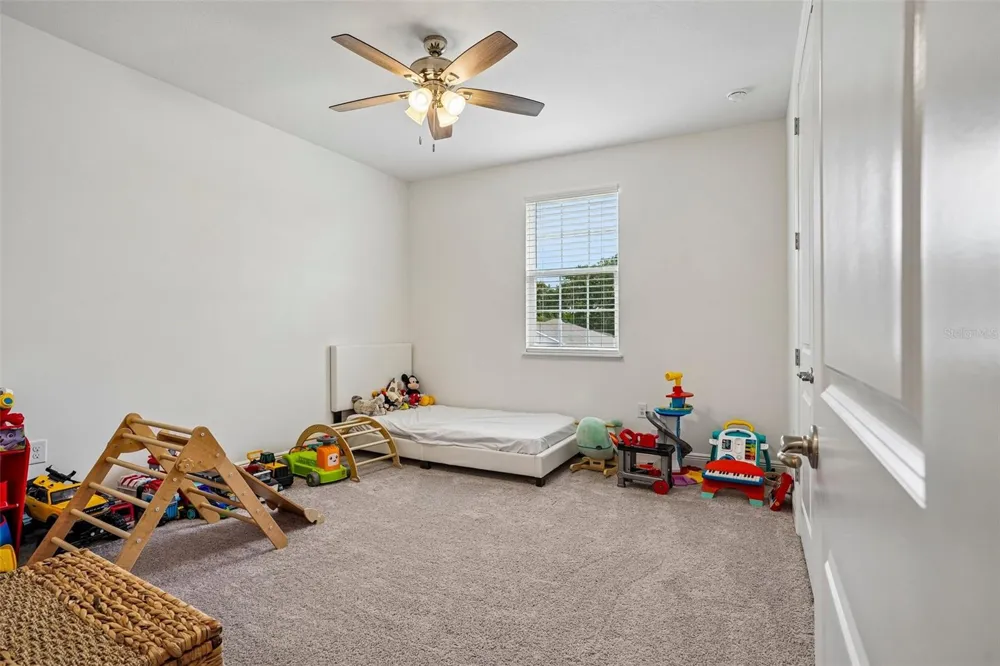 2236 ELEGANT MANOR CIRCLE Edgewater, FL 32141