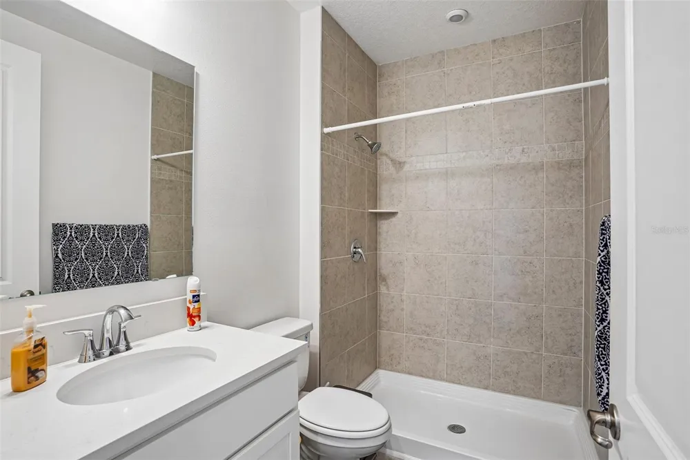 2236 ELEGANT MANOR CIRCLE Edgewater, FL 32141