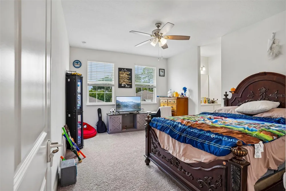 2236 ELEGANT MANOR CIRCLE Edgewater, FL 32141