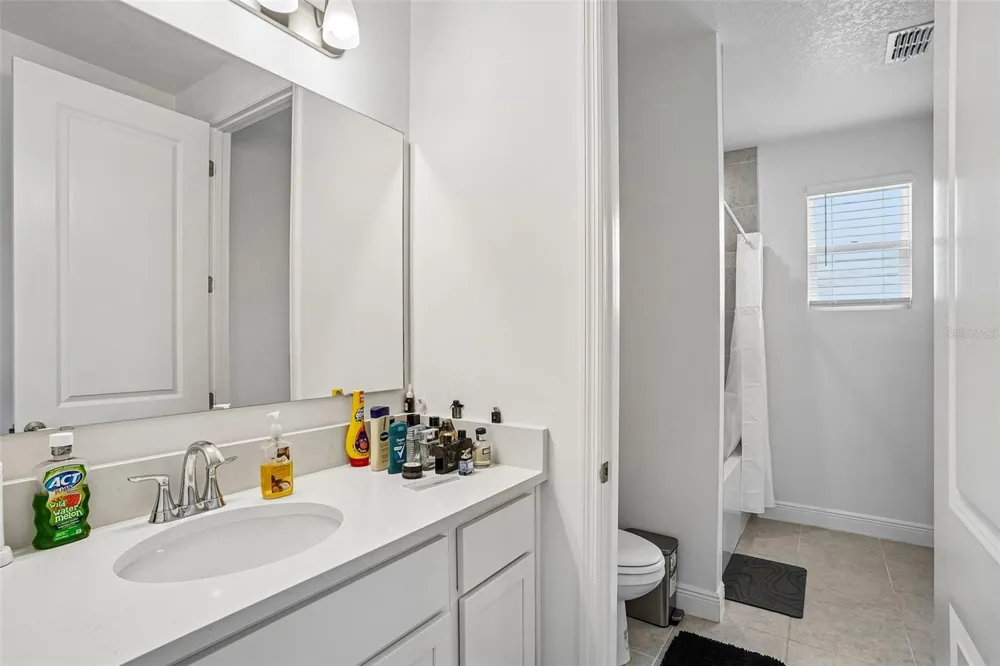 2236 ELEGANT MANOR CIRCLE Edgewater, FL 32141