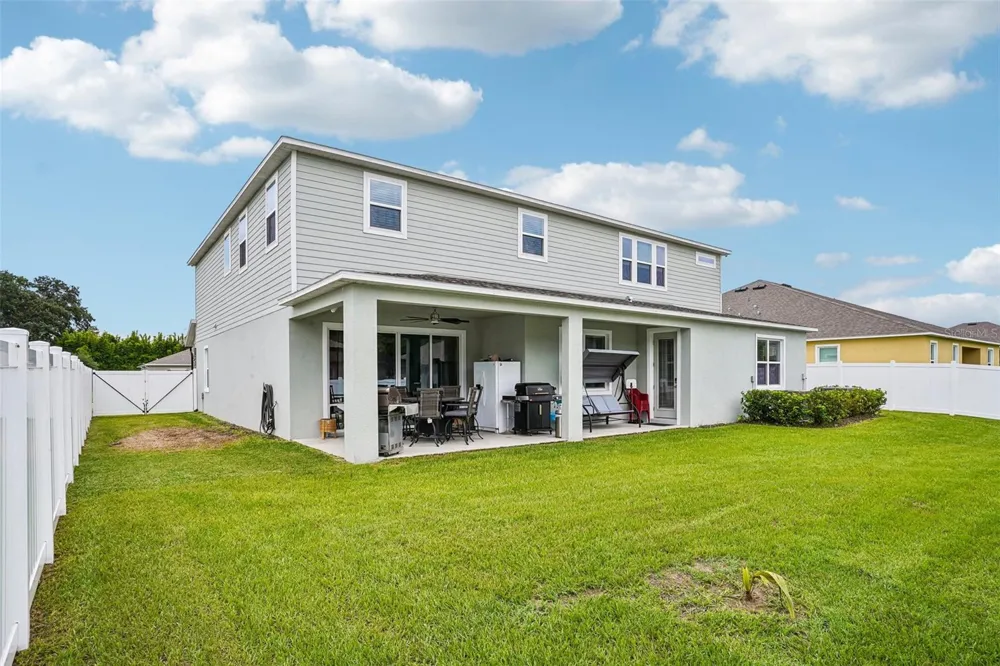 2236 ELEGANT MANOR CIRCLE Edgewater, FL 32141