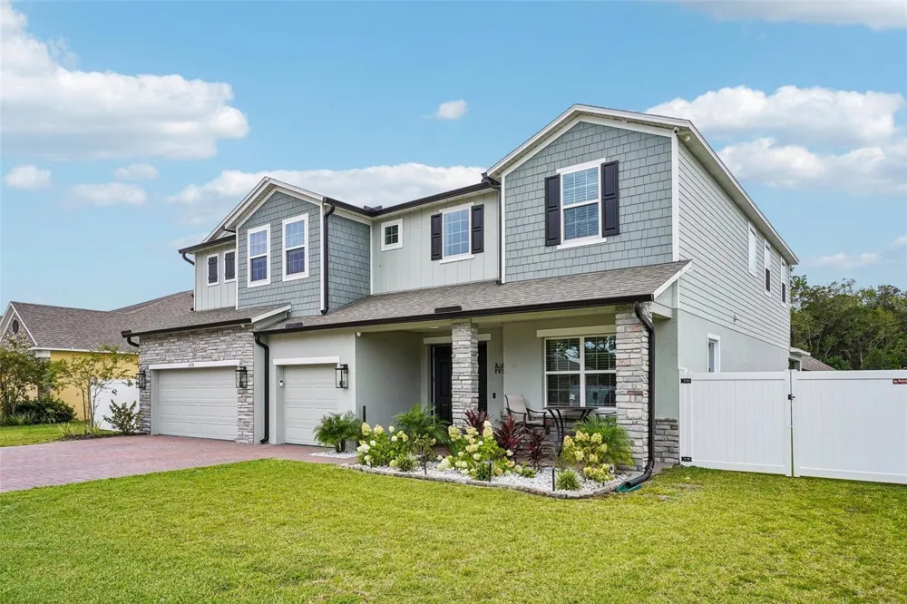 2236 ELEGANT MANOR CIRCLE Edgewater, FL 32141