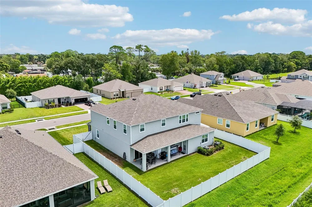 2236 ELEGANT MANOR CIRCLE Edgewater, FL 32141