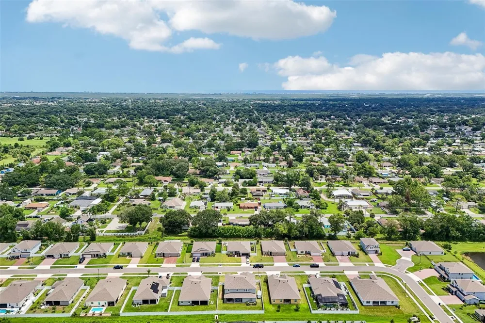 2236 ELEGANT MANOR CIRCLE Edgewater, FL 32141