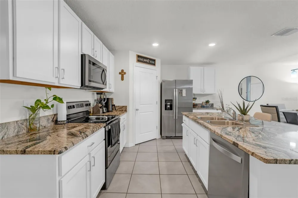 10463 BAYLOR DRIVE Spring Hill, FL 34608