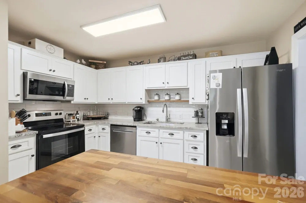 141 Oak Leaf Lane Wingate, NC 28174