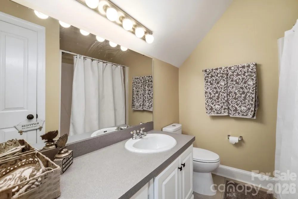 141 Oak Leaf Lane Wingate, NC 28174