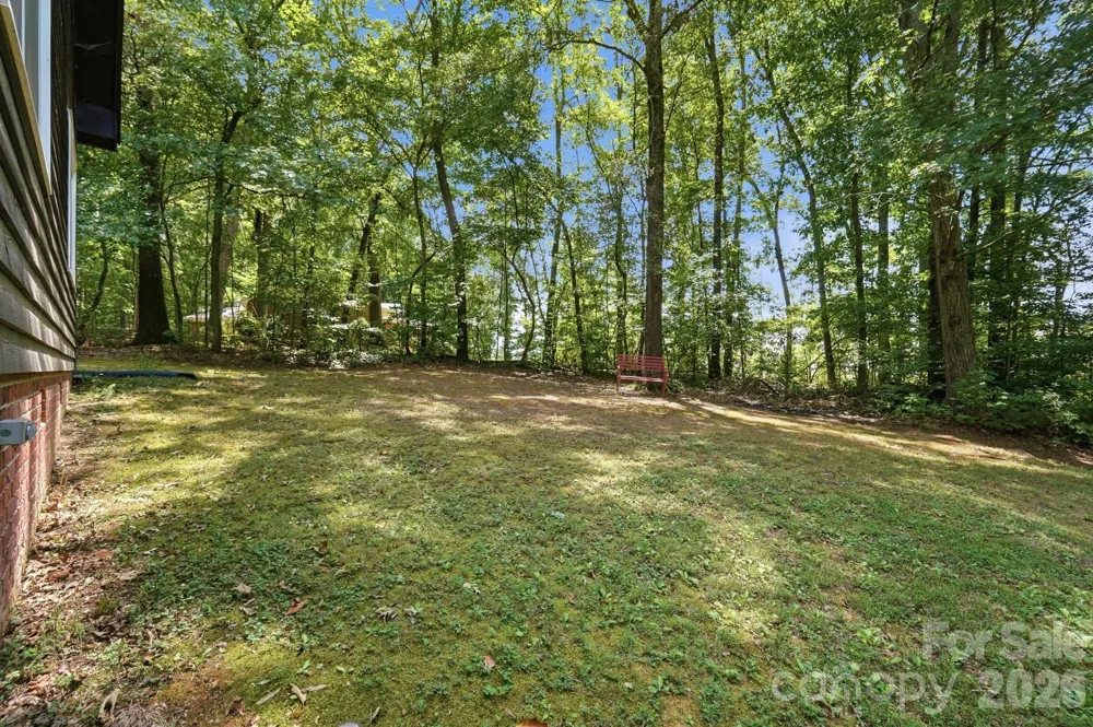 141 Oak Leaf Lane Wingate, NC 28174