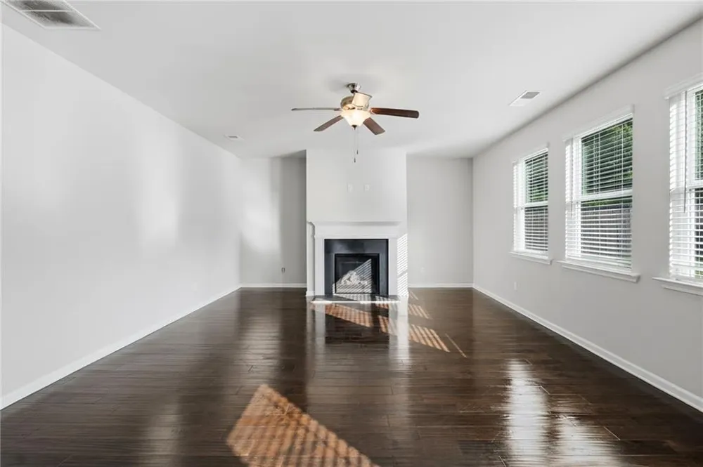 3742 Richmond Bend Stonecrest, GA 30038