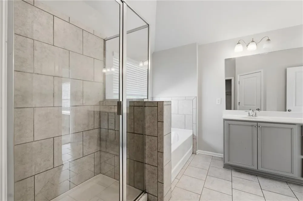 3742 Richmond Bend Stonecrest, GA 30038