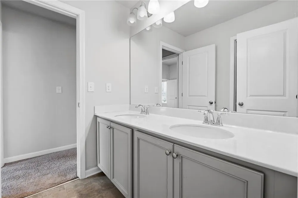 3742 Richmond Bend Stonecrest, GA 30038