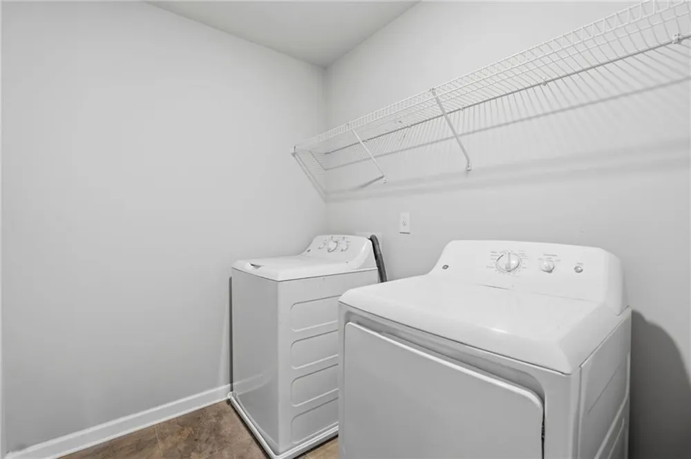 3742 Richmond Bend Stonecrest, GA 30038