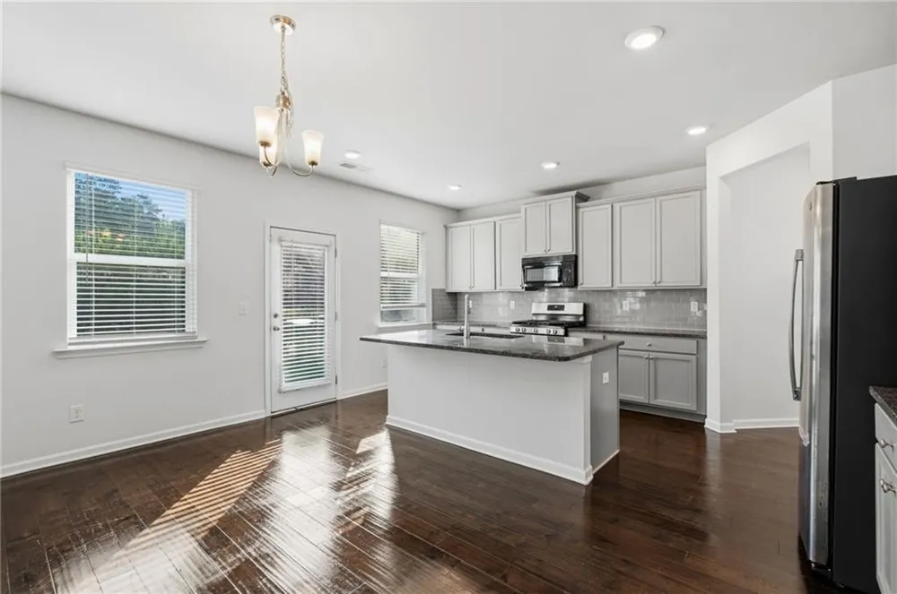 3742 Richmond Bend Stonecrest, GA 30038