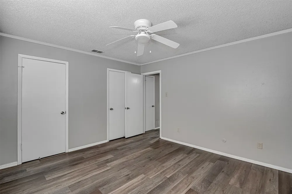 1709 Short Street #B Cleburne, TX 76033