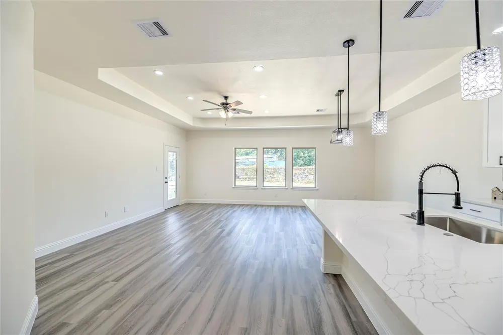 270 Legend Lane Livingston, TX 77351