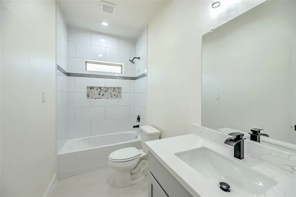 270 Legend Lane Livingston, TX 77351