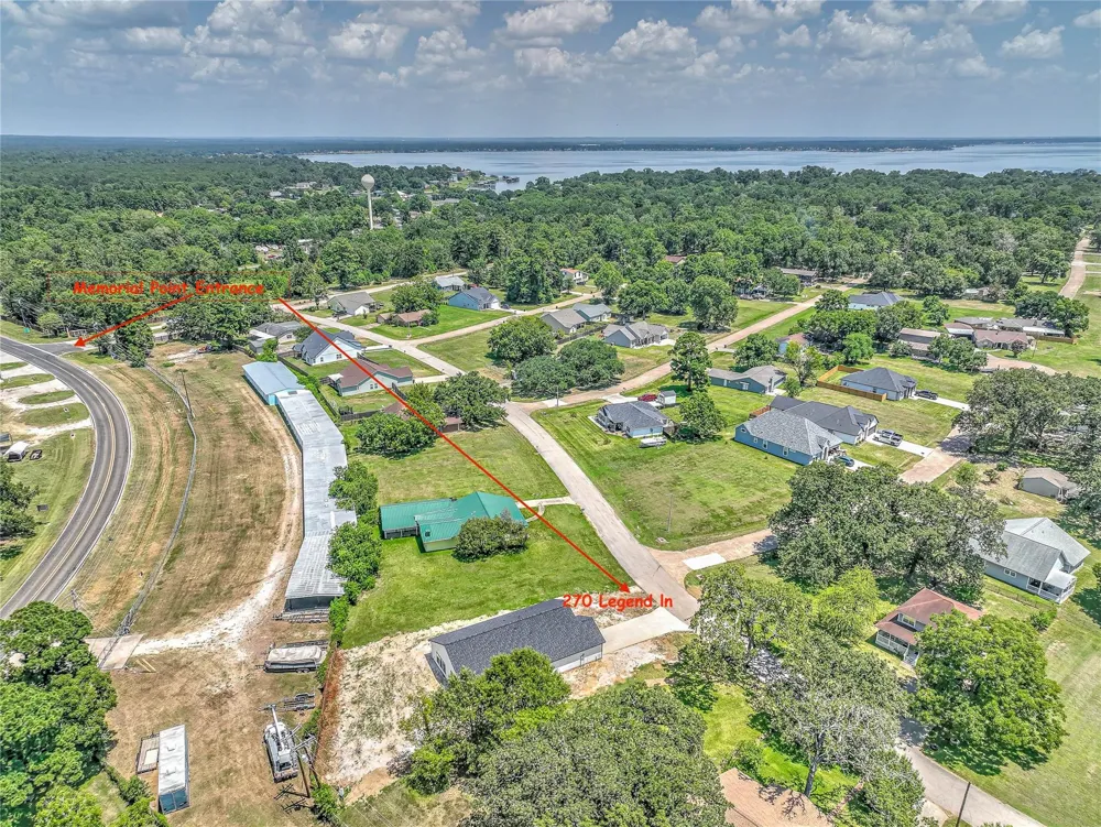 270 Legend Lane Livingston, TX 77351