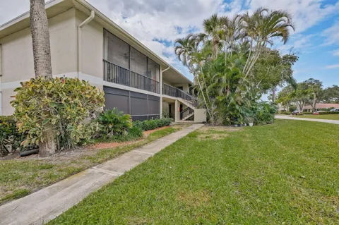 6544 Chasewood Drive #H