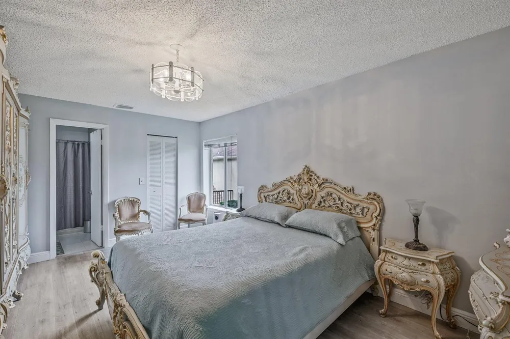 6544 Chasewood Drive #H Jupiter, FL 33458