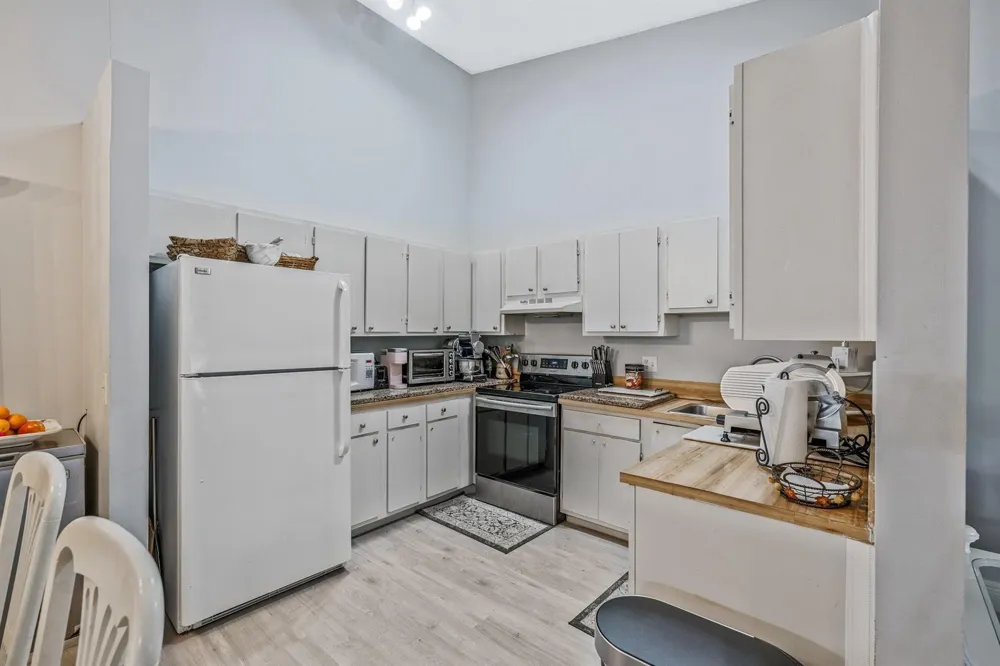 6544 Chasewood Drive #H Jupiter, FL 33458
