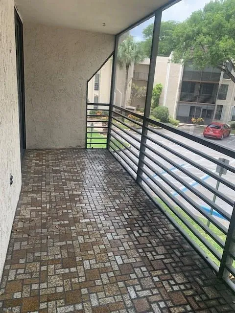 7750 W Mcnab Road #219 Tamarac, FL 33321
